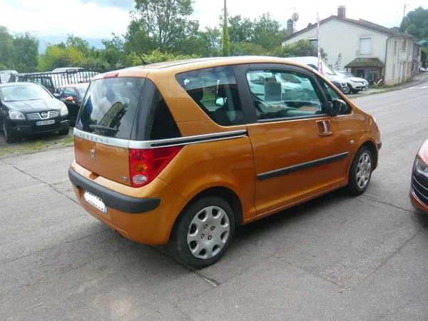 PEUGEOT 1007 – Image 4